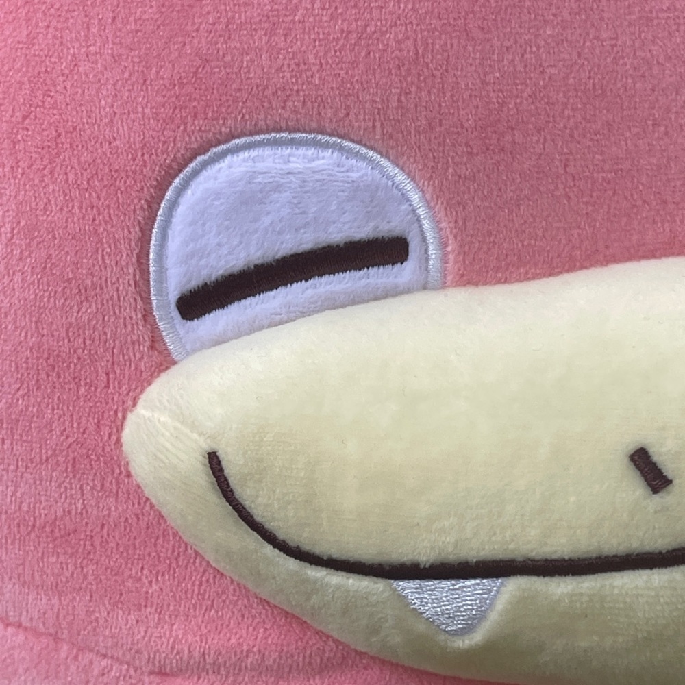 New Squishy Round Slowpoke Large Microbread Plush - Picture 4 of 15